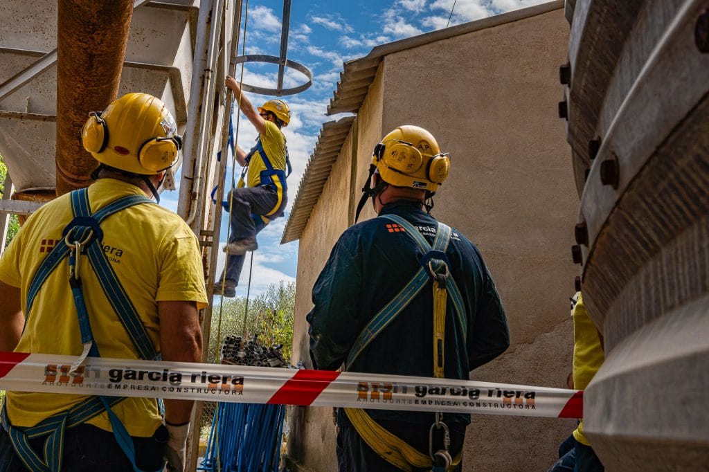 garcia riera curs muntador linies de vida